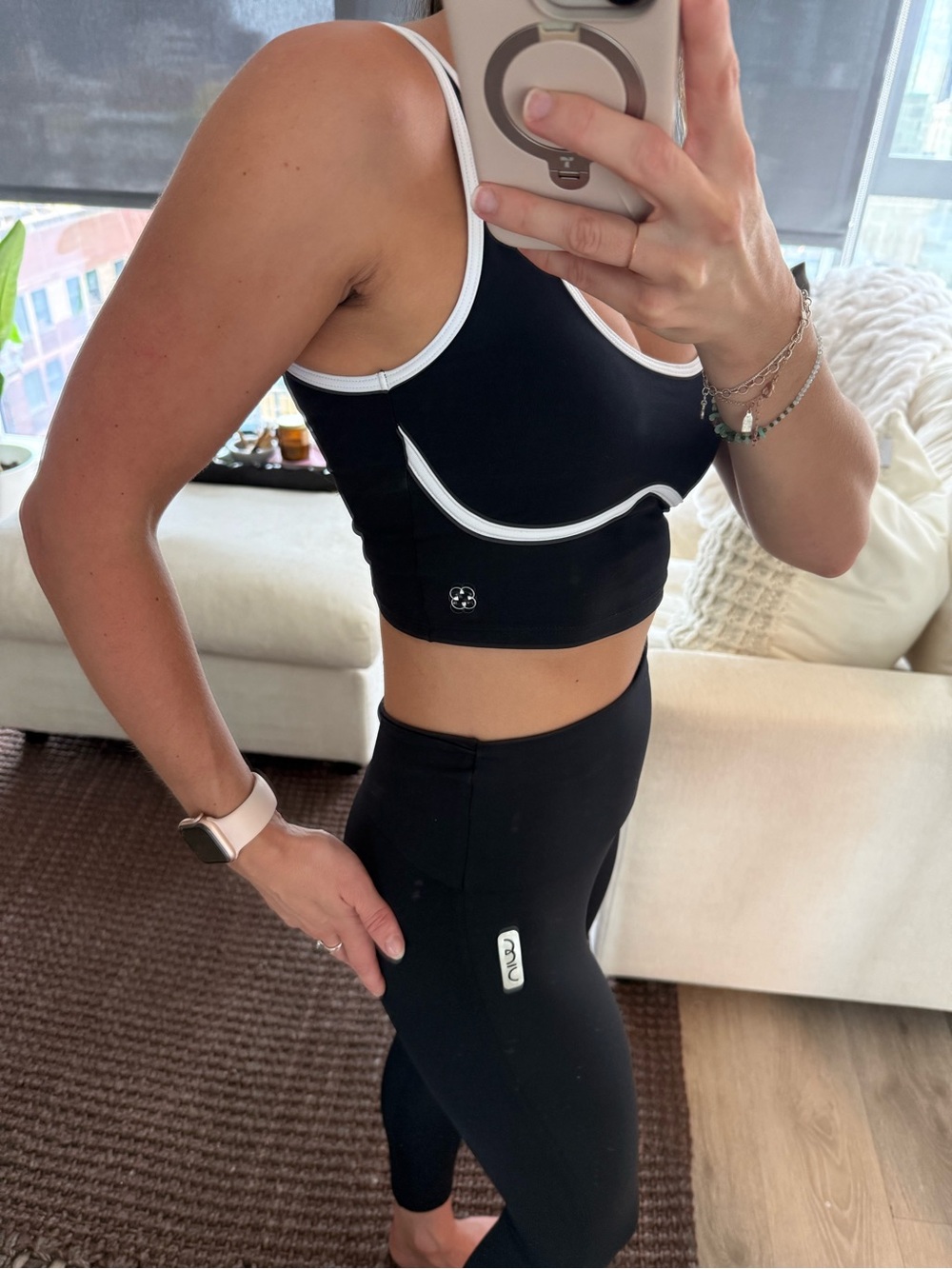 Matching workout set - Picture 2 of 8